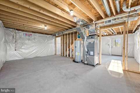 397 CRIM STREET, STRASBURG, VA 22657
