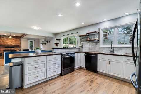 507 SCARLET OAK ROAD, LA PLATA, MD 20646