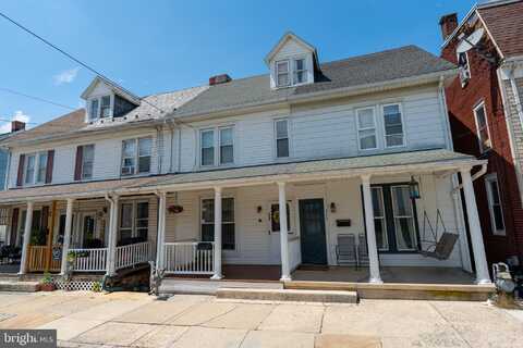 107 W GAY STREET, RED LION, PA 17356