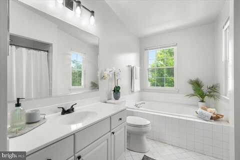 2628 N EVERLY DRIVE, FREDERICK, MD 21701