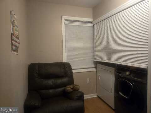 207 DELAWARE AVENUE, CLIFFWOOD, NJ 07721