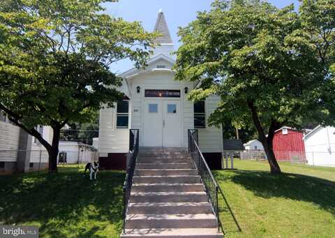 827 W 5TH STREET, LEWISTOWN, PA 17044