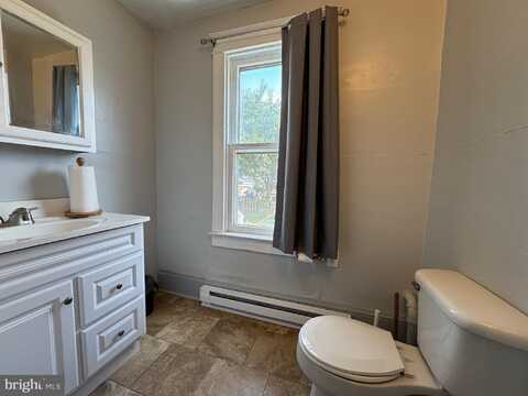 418 N NORTH STREET, MINERSVILLE, PA 17954