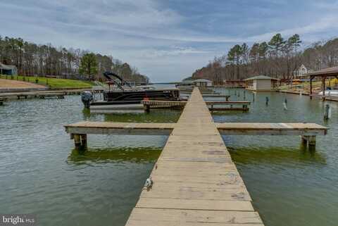 11304 PINEY FOREST DRIVE, BUMPASS, VA 23024