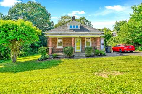 29 Hazelhurst Avenue, Watertown, CT 06779