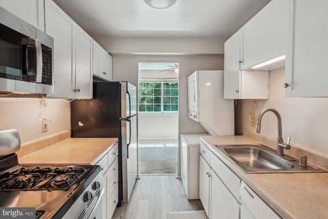 1541 COLONIAL DRIVE, WOODBRIDGE, VA 22192