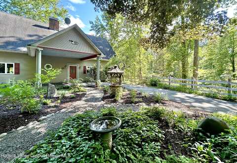 483 Mountain Road, High Falls, NY 12440