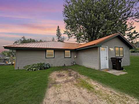 4160 State Highway M35, Escanaba, MI 49829