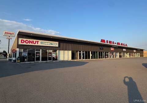 2415 N 1st, Escanaba, MI 49829