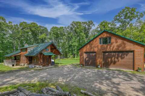 W15960 S Hilbert, Fence T-WI, WI 54120
