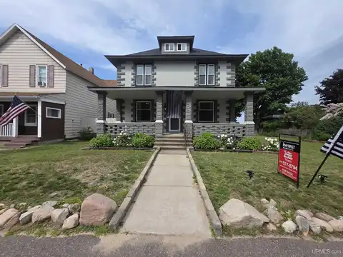512 W Munising, Munising, MI 49862