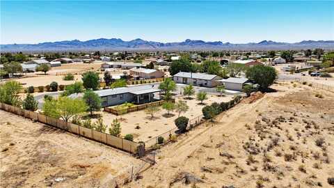 5622 W San Pedro Place, Golden Valley, AZ 86413