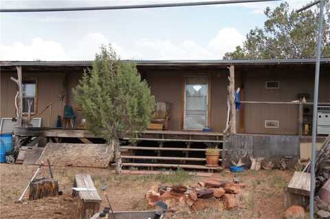 200 Denny 5 Road, Peach Springs, AZ 86434