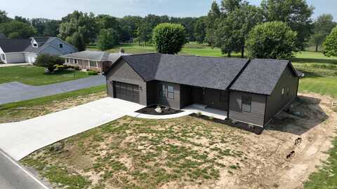 3146 N west Shafer Drive, Monticello, IN 47960
