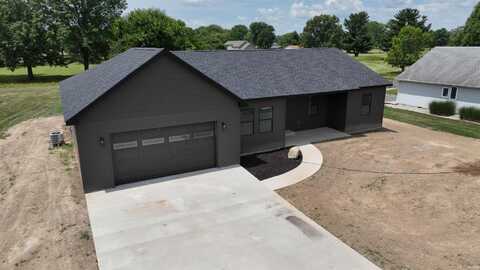 3146 N west Shafer Drive, Monticello, IN 47960