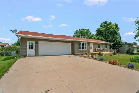 400 E Elder Street, Dike, IA 50624