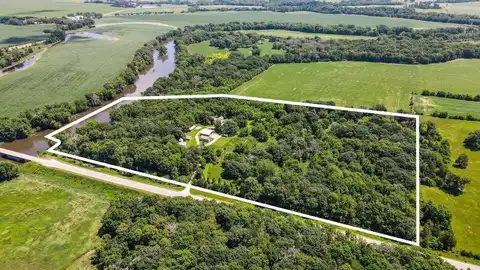 14574 Packard Avenue, Clarksville, IA 50619