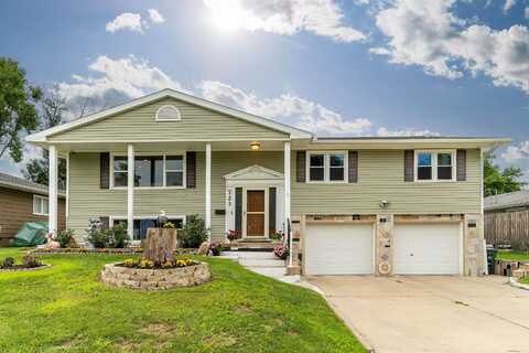 721 Locke Avenue, Waterloo, IA 50702