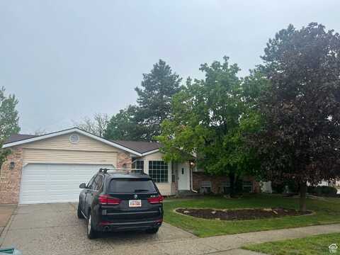 11891 S HAGAN E, Sandy, UT 84092