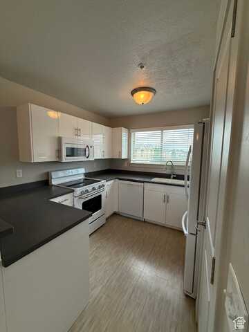 1055 W 1033 N, Orem, UT 84057