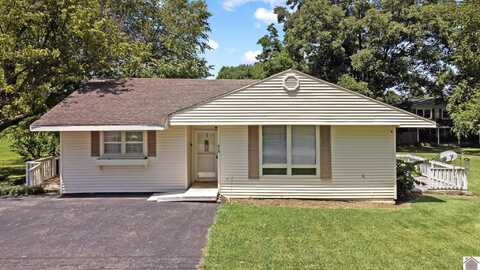 618 W 7th, Benton, KY 42025