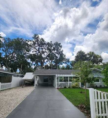 5710 BROADWAY AVENUE, NEW PORT RICHEY, FL 34652
