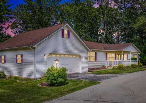 112 Duncan Dr, Somerset, PA 15501