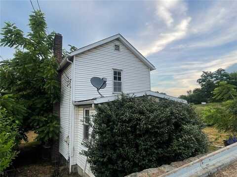 424 Old Zelienople Rd, Franklin, PA 16117