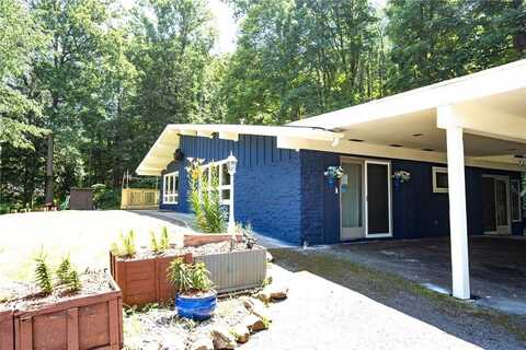 4403 West Pike Rd, Shelocta, PA 15701