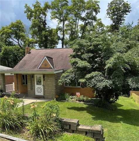 246 Maple Dr, Monroeville, PA 15146