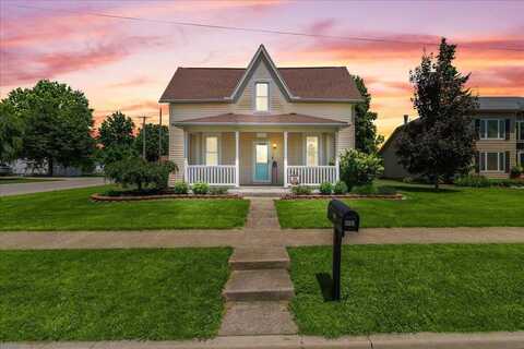 402 E Baird Street, West Liberty, OH 43357