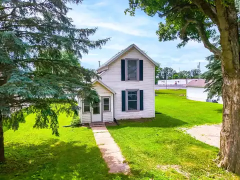 1236 S Detroit Street, Bellefontaine, OH 43311