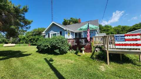 2064 W Scott Road, Spruce, MI 48762