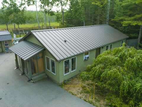 7240 Belfair Drive, Presque Isle, MI 49777