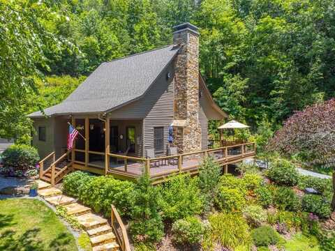 846 Duckback Trail, Whittier, NC 28789