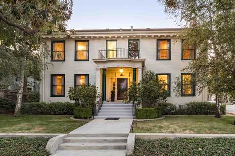789 University AVE, PALO ALTO, CA 94301
