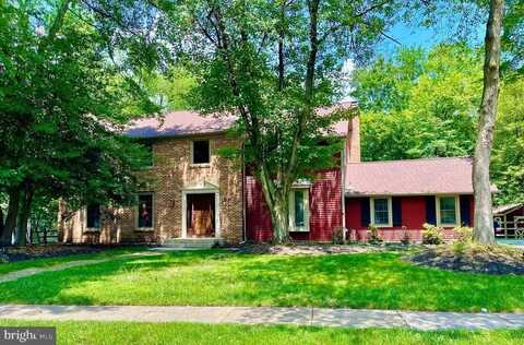 19 RED OAK DRIVE, VOORHEES, NJ 08043