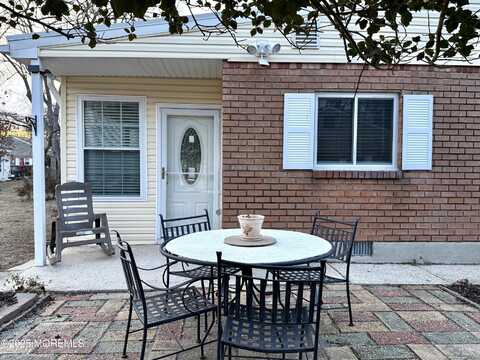3 Cypress Street, Toms River, NJ 08757