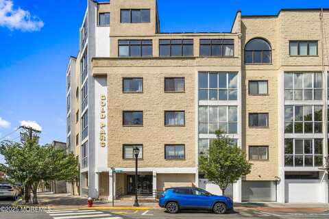 200 Paterson Plank Road, Union City, NJ 07087