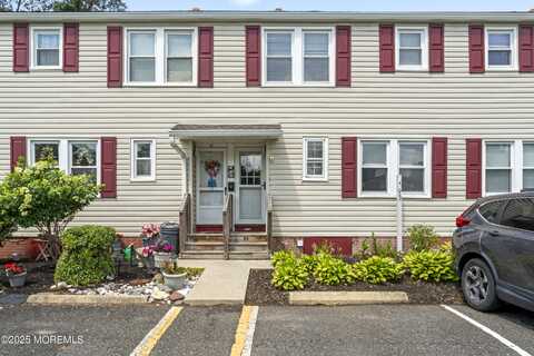 93 Barker Avenue, Shrewsbury, NJ 07724