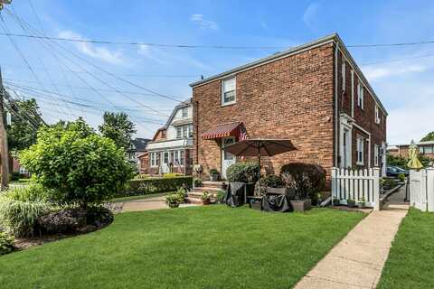 53 Carnation Avenue, Floral Park, NY 11001