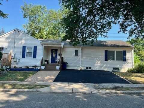 301 Laurel Road, Northport, NY 11768