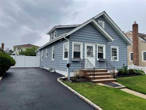 42 Saint Marks Avenue, Freeport, NY 11520