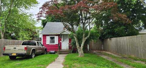 202 Forest Road W, Mastic Beach, NY 11951