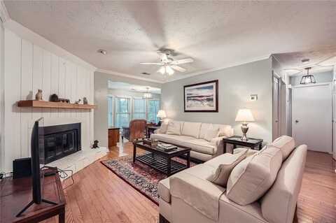 1204 Lake Pointe Circle, Roswell, GA 30075