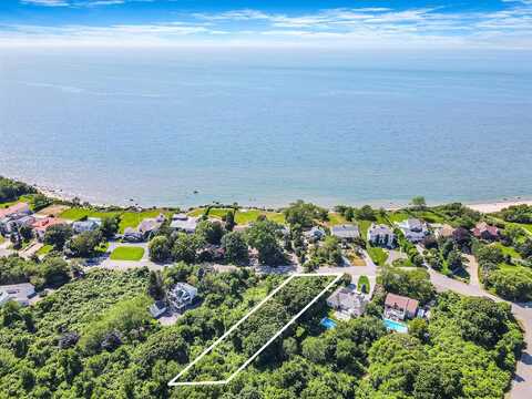 345 The Strand, East Marion, NY 11939