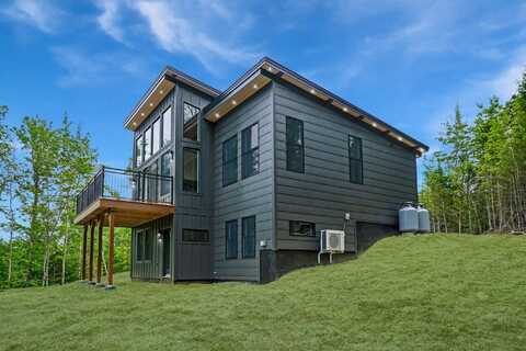 97 Morganite Way, Newry, ME 04261