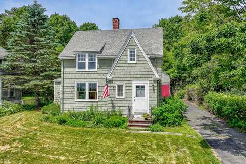69 W Meadow Road, Rockland, ME 04841