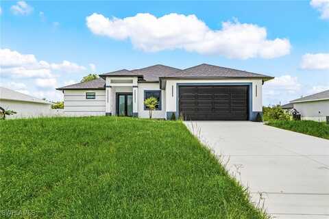 2813 24th Street W, Lehigh Acres, FL 33971