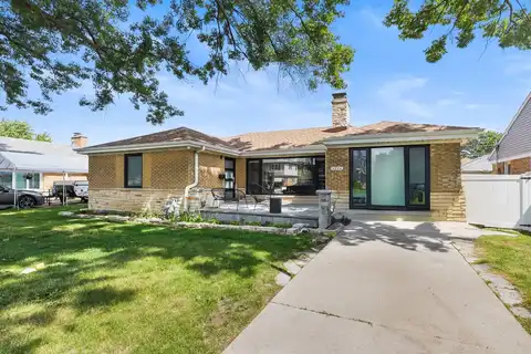 4944 JARVIS Avenue, Skokie, IL 60077